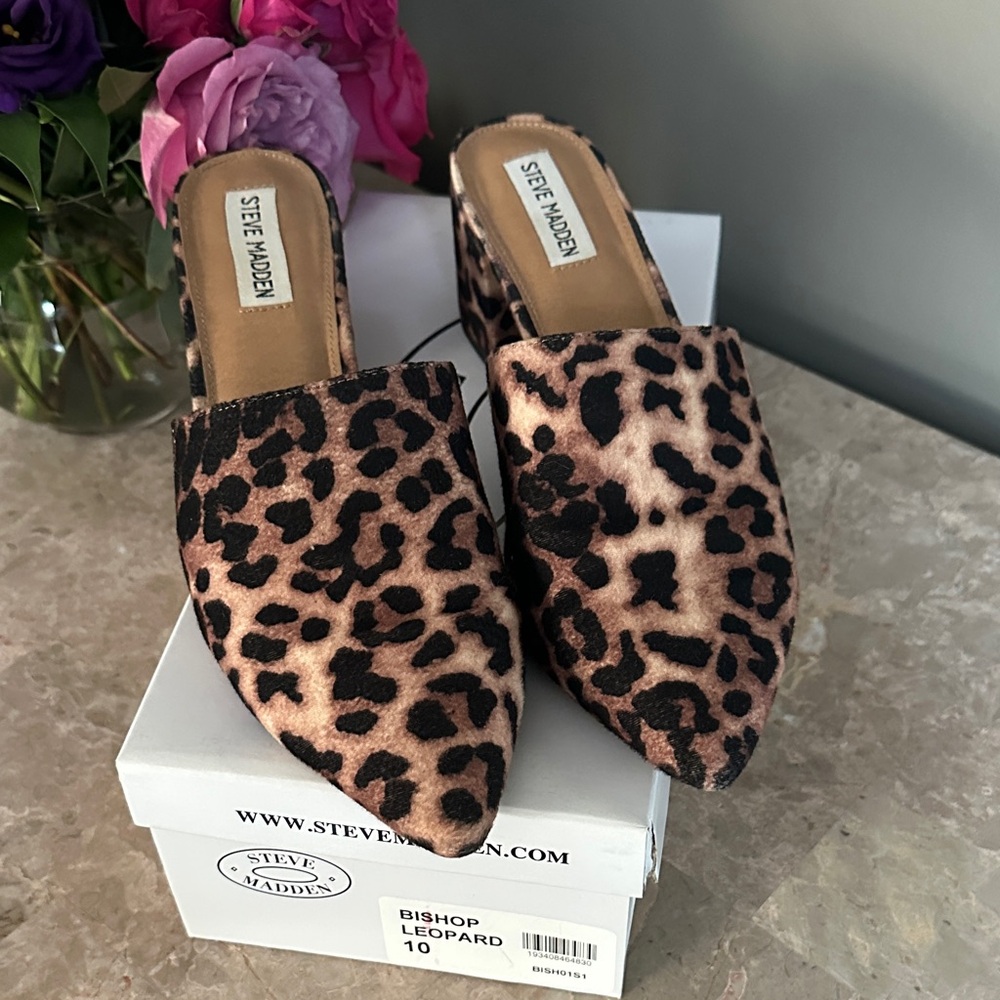 Steve Madden Leopard Print Mules